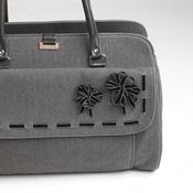 Image for Lady With a Baby Boutique Holdall Monochrome.