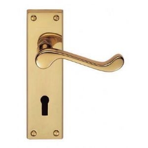 Image for Victorian Scroll Handle on Plate.