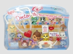 Image for J2307 BRATZ LIL ANGELZ DOCTOR.